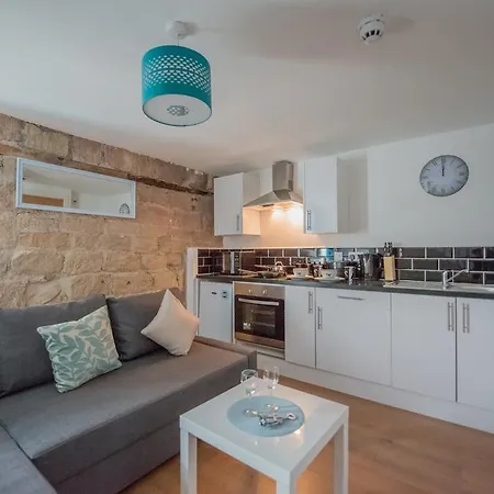 Benley City Stays - Kirkstall Bridge Apartments Leeds (West Yorkshire)